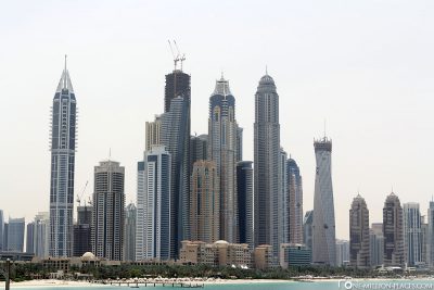 Die Skyline der Dubai Marina
