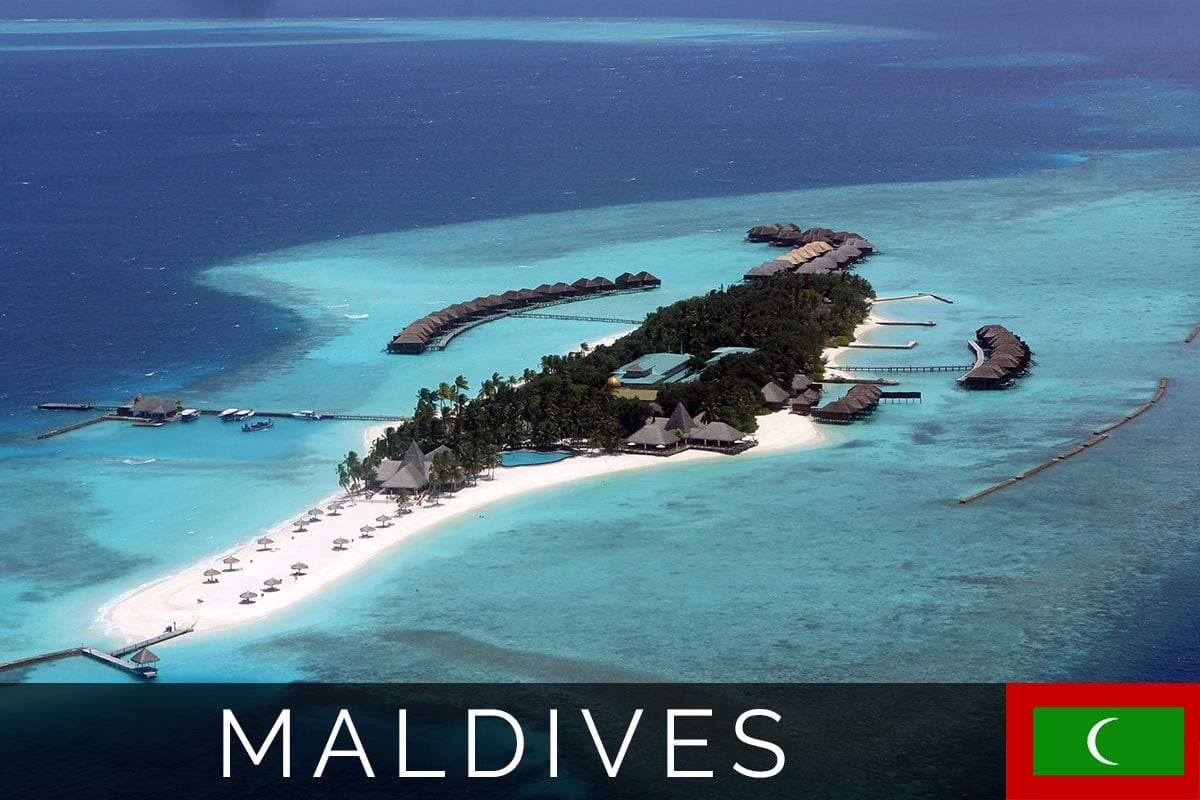 Maldives Veligandu Flight Blog Post