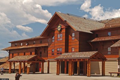 Old Faithful Snow Lodge, Yellowstone National Park, USA, On Your Own, Attractions, UNESCO World Heritage, Travel Report