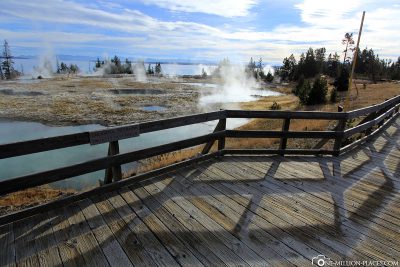 Observation Deck, West Thumb Geyser Basin, Yellowstone National Park, USA, Own, Attractions, UNESCO World Heritage, Travelreport