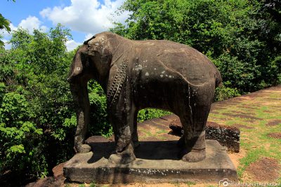 The magnificent elephant statue