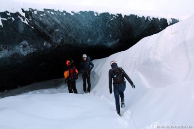 The entrance to the ice caves
