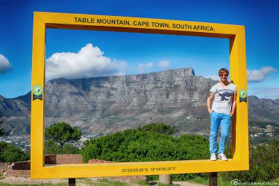 Der Gelbe Fotorahmen mit dem Tafelberg