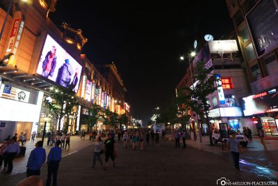 Die Shoppingstraße Wangfujing