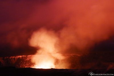 The glow of Halema'uma'u Crater