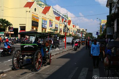 Die Straße Malioboro in Yogyakarta