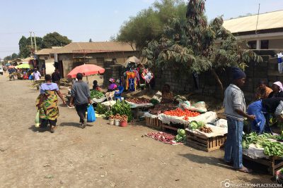 Kleine Marktstände in Arusha