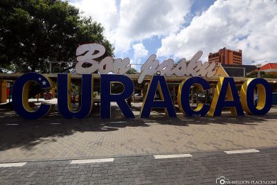 Curacao lettering