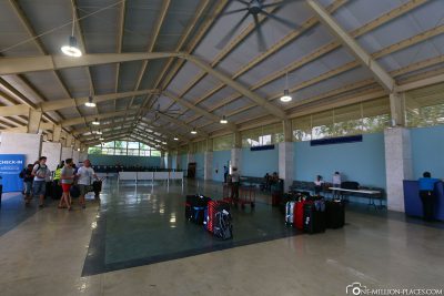 The Check-In Hall with the AIDA Countern