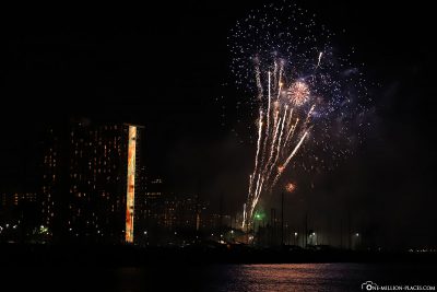 Feuerwerk am Waikiki Beach