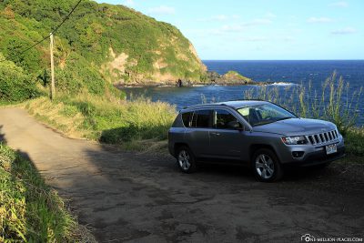 The Piilani Highway along the south coast of Maui