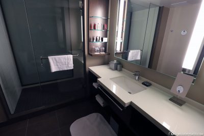 Das Bad unseres Zimmers im Calgary Airport Marriott
