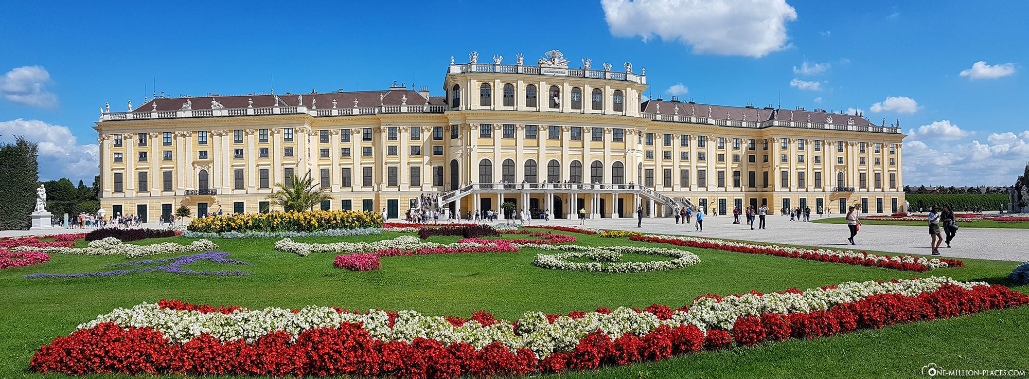 Panoramabild, Schloss Schönbrunn, Wien, Sehenswürdigkeiten, Things to do, Attraktionen, Sightseeing, Reisetipps