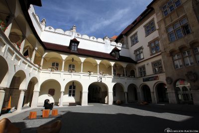 Der Renaissance-Innenhof des Rathauses