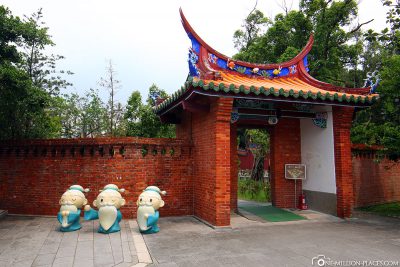 Entrance to the Temple of Confucius