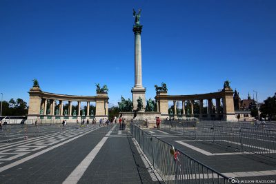Blick auf den Heldenplatz in Budapest