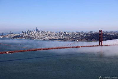 Blick auf die Brücke und San Francisco