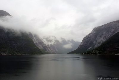 Drive through the Hardangerfjord