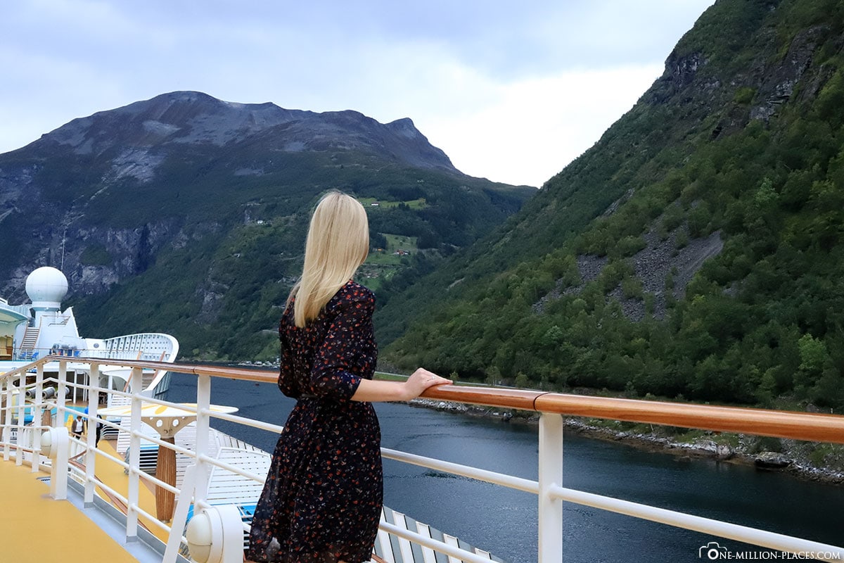 Ausblick, Kreuzfahrtschiff, AIDAsol, Geiranger, Geirangerfjord, Norwegen