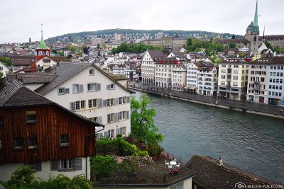 Die Aussicht vom Lindenhof über Zürich