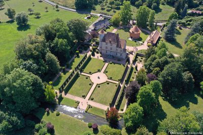 Aerial view of Chateau de Vascoeuil