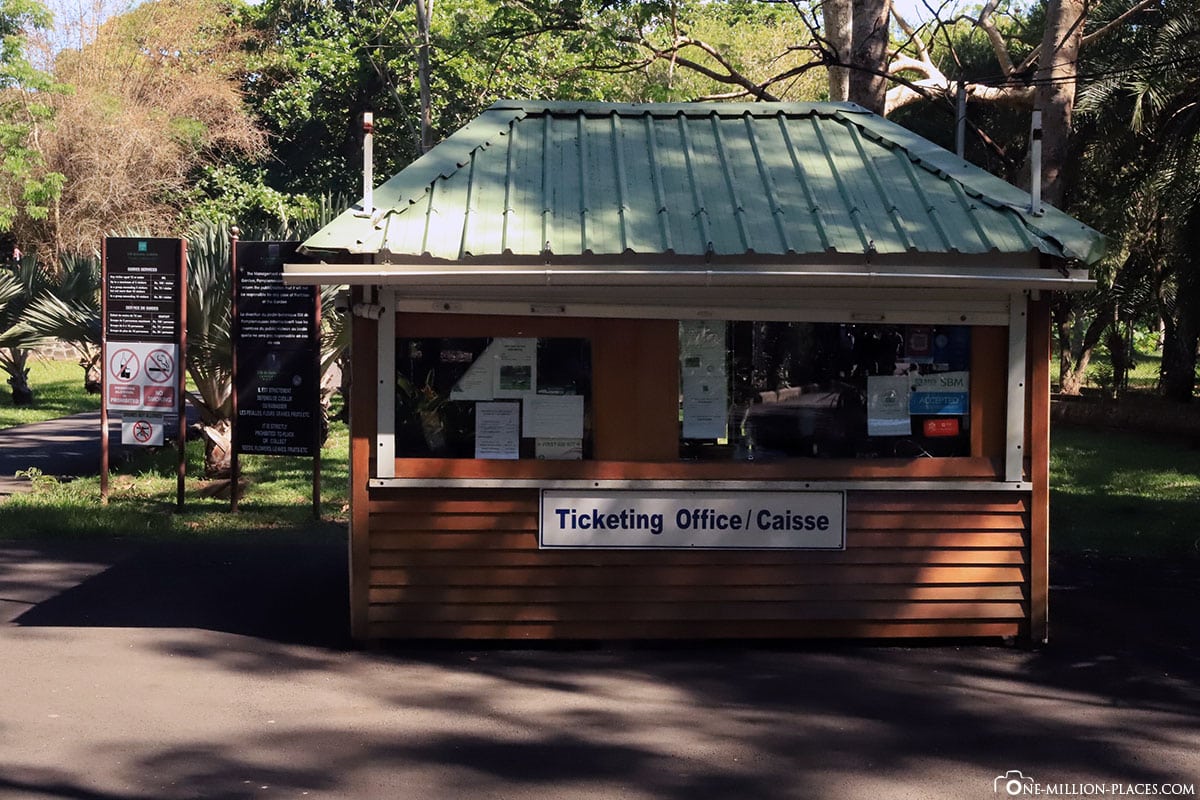 Entrance, Botanical Garden, Mauritius, Attractions, Travelreport