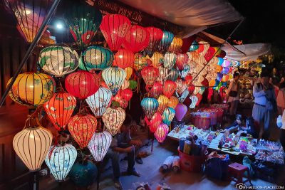 The Lampion Shops