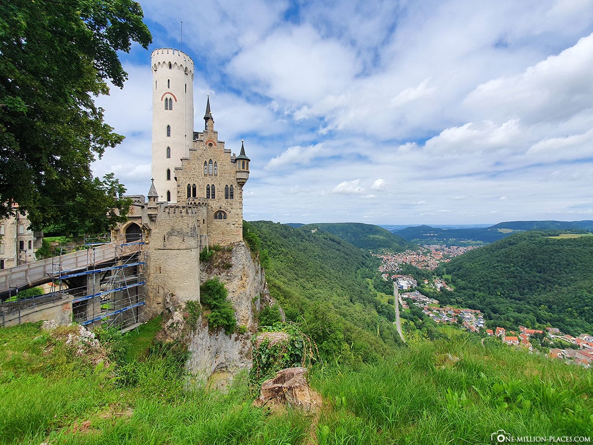 Schloss Lichtenstein, Fairytale Castle, Baden Württemberg, Honau, Germany, Day Trip, Travel Report, Blog