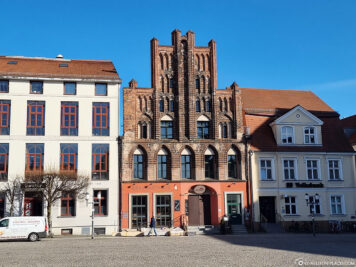 Ostseite des Greifswalder Marktplatzes