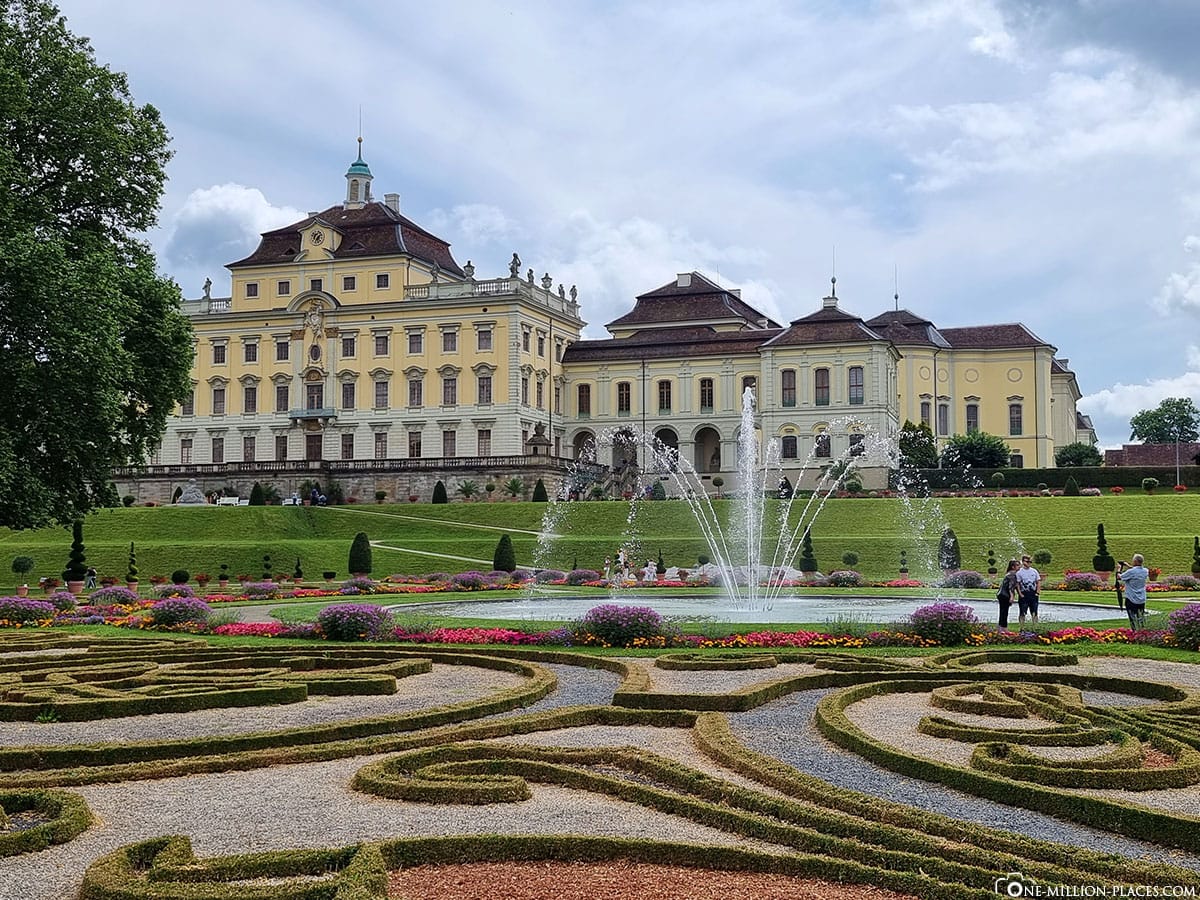 Das Schloss Ludwigsburg Der M rchengarten Bl hendes Barock 