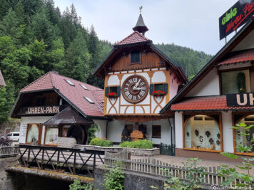 The largest cuckoo clock in the world