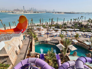 Overview of the water park