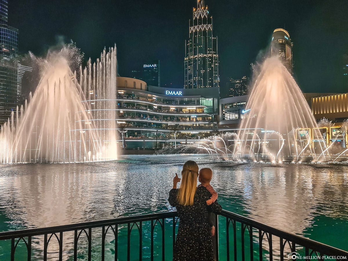 Dubai Fountain, Wasserfontänen, Sehenswürdigkeiten