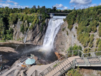 The panoramic staircase at Montmorency waterfall
