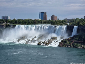 The American Falls & the Bridal Veil Falls