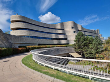 Canada's National Museum of History and Society