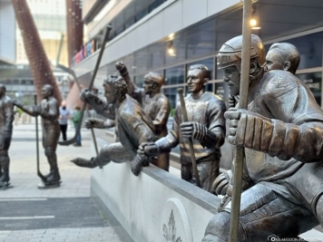 Eishockey-Statuen Leafs Legends Row