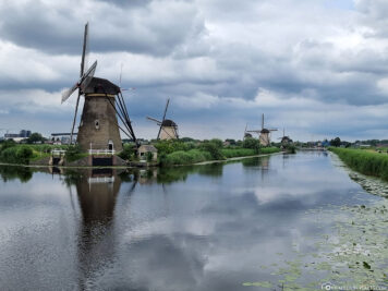 The mills on the Overwaard polder