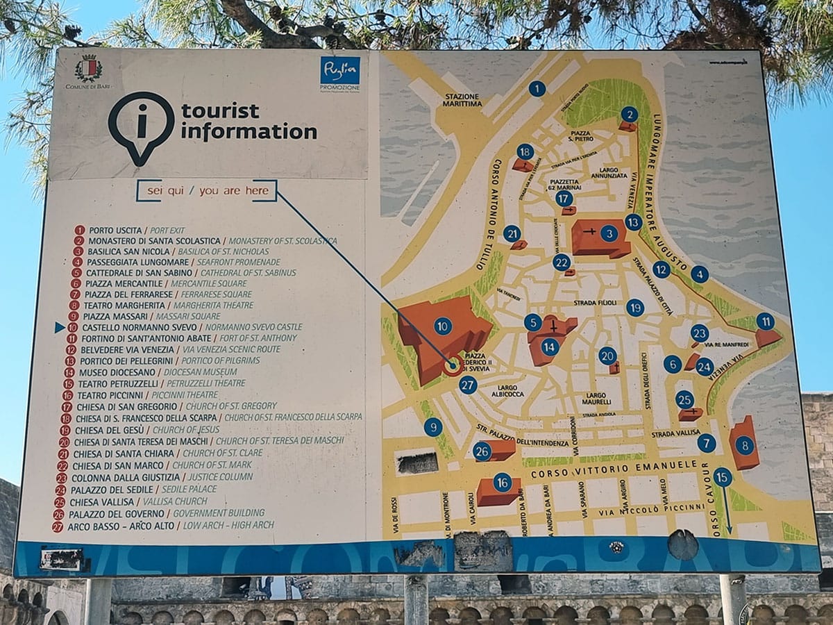 Bari Sehenswürdigkeiten Altstadt Karte