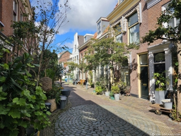 Alley in Haarlem