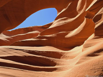 Lower Antelope Canyon