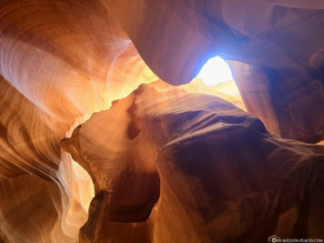 Upper Antelope Canyon