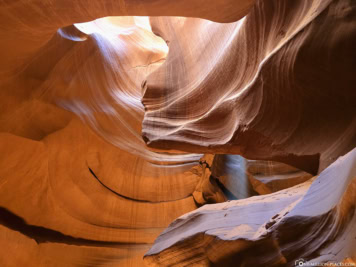 Upper Antelope Canyon