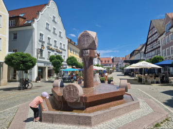 Marktplatz Brunnen