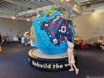 Rebuild the World – Planet LEGOLAND