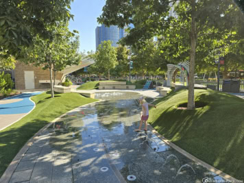 Klyde Warren Park