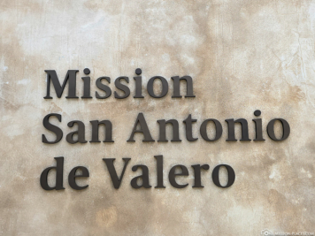 Mission San Antonio de Valero (The Alamo)