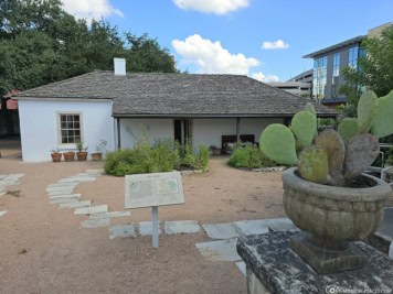 Casa Navarro State Historic Site