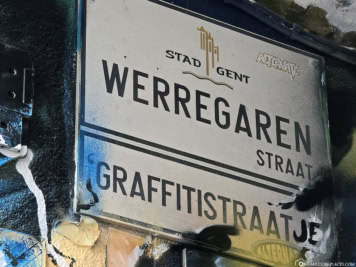 Graffiti alley