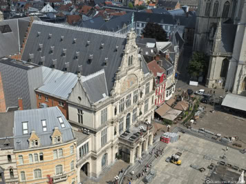 View of the Sint-Baafsplein